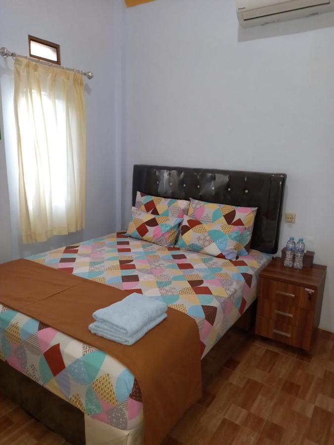 Juda Homestay Banyuwangi  Exterior photo
